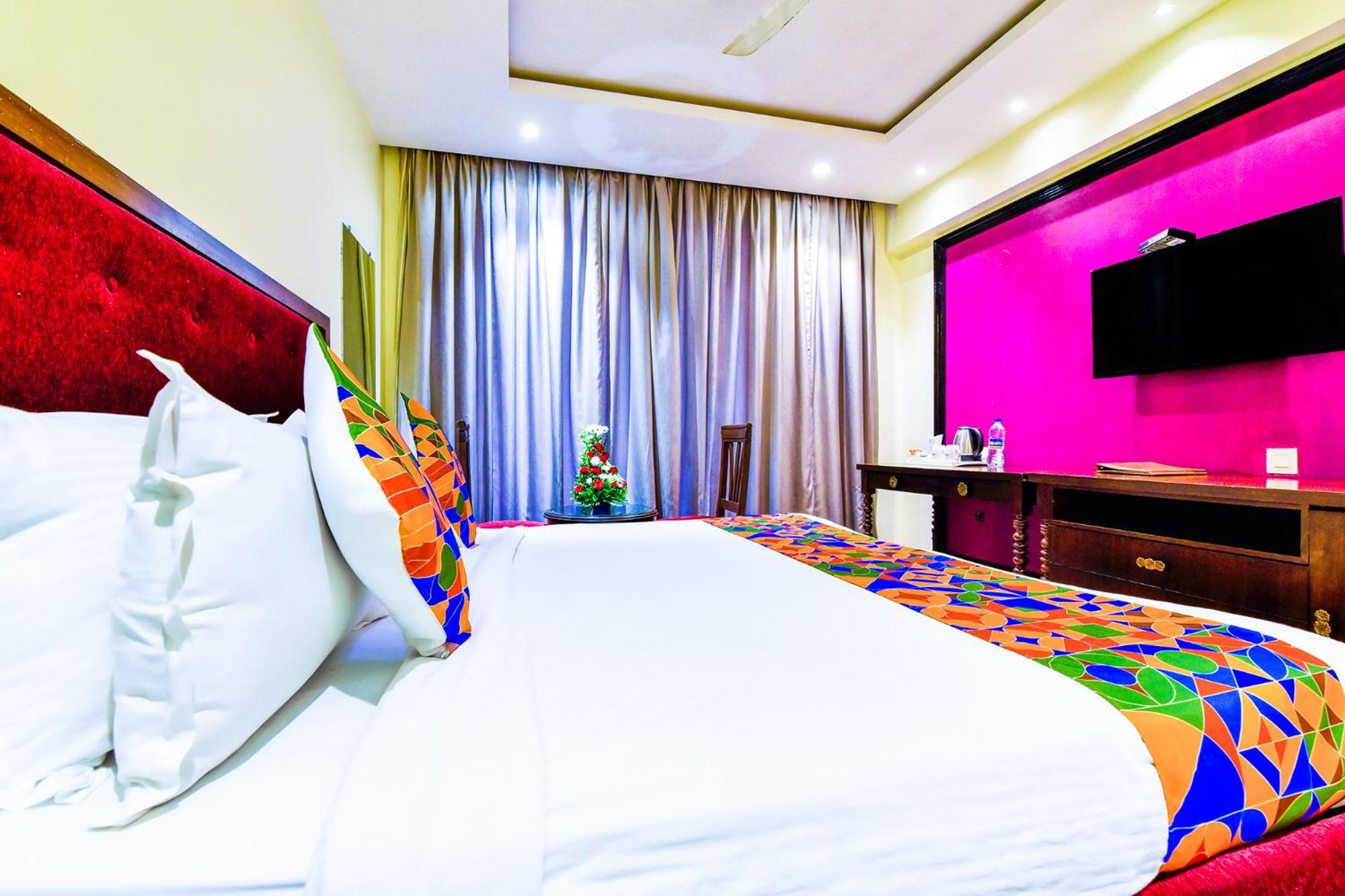 Fabhotel Prime The King'S Court - Nr Calangute Beach エクステリア 写真
