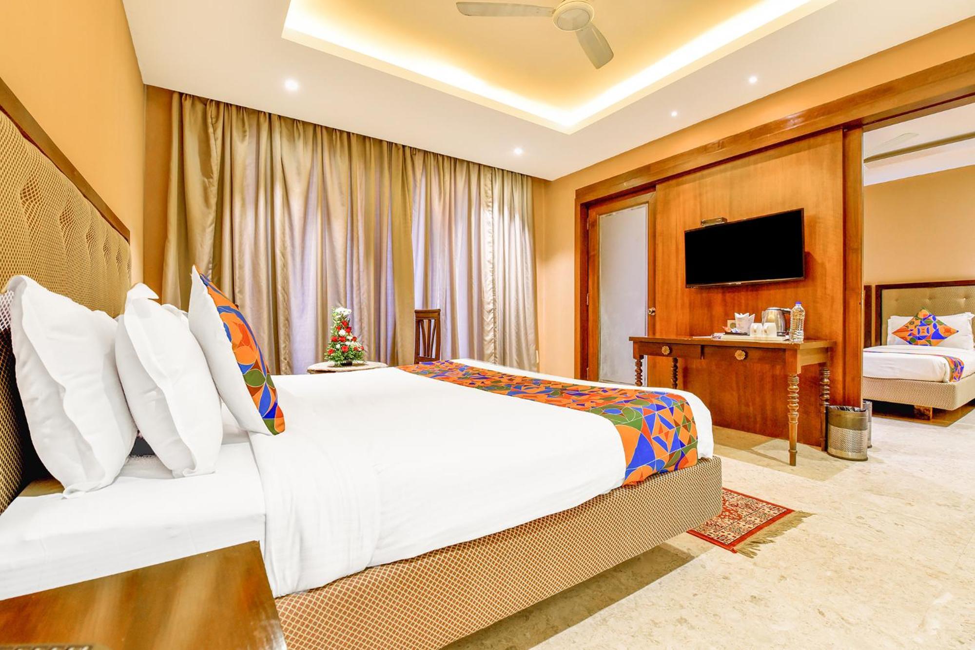 Fabhotel Prime The King'S Court - Nr Calangute Beach エクステリア 写真